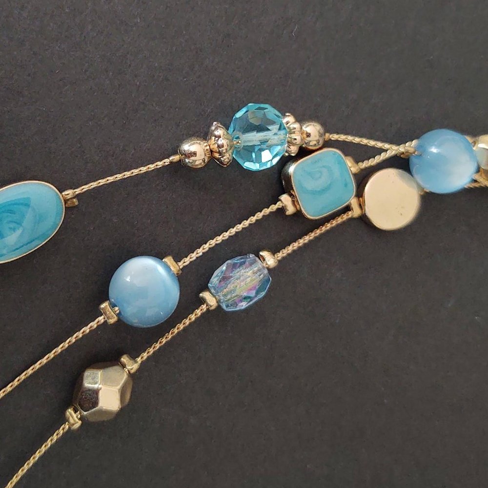 Charming Charlie 3 strand blue and gold necklace - Picture 8 of 12
